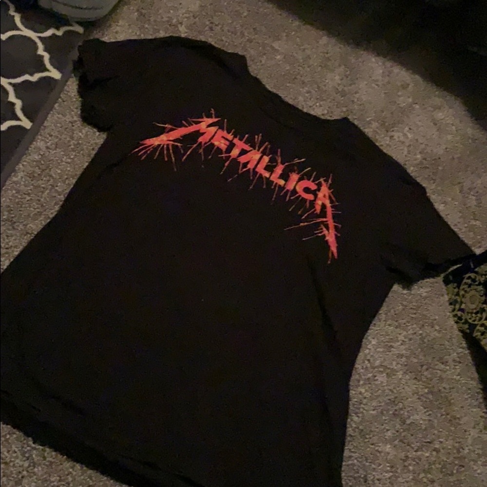 Metallica graphic tee